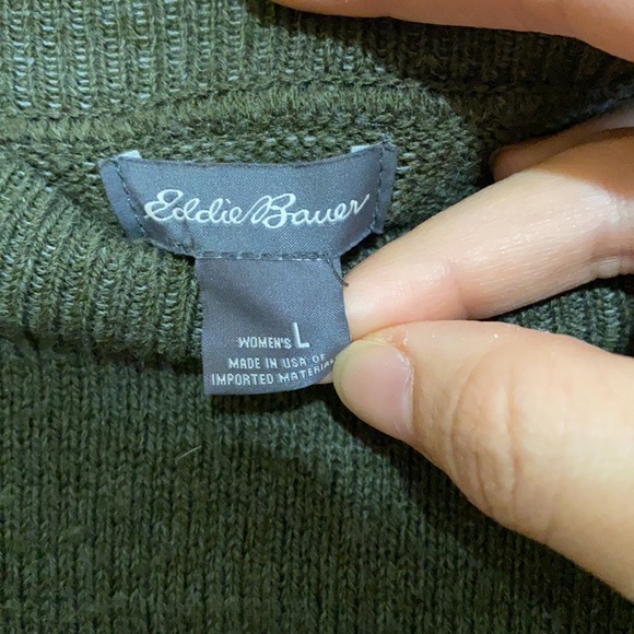 Eddie Bauer Color Block Crew Neck Sweater in green / white / tan - Large - Picture 3 of 10